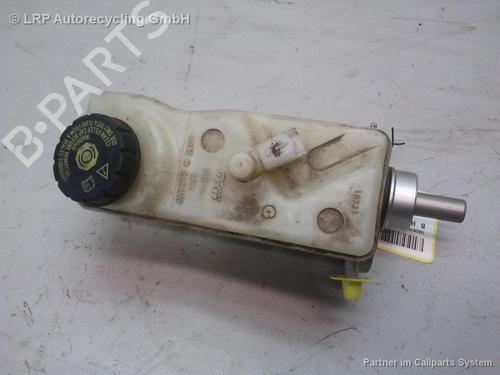 Used Brake master cylinder RENAULT GRAND SCÉNIC II (JM0/1_) 1.6 (113 hp) 20550261