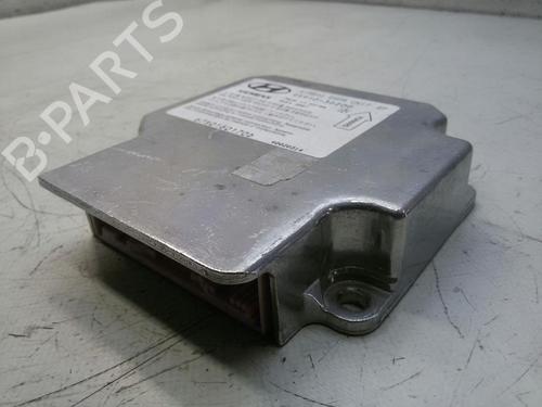 Used ECU airbags HYUNDAI SONATA IV (EF) 2.7 V6 (173 hp) 20574353