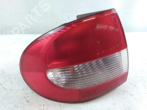 Used Left taillight RENAULT MEGANE I Classic (LA0/1_) 1.4 16V (LA0D, LA1H, lA0W, LA10) (95 hp) 20520926