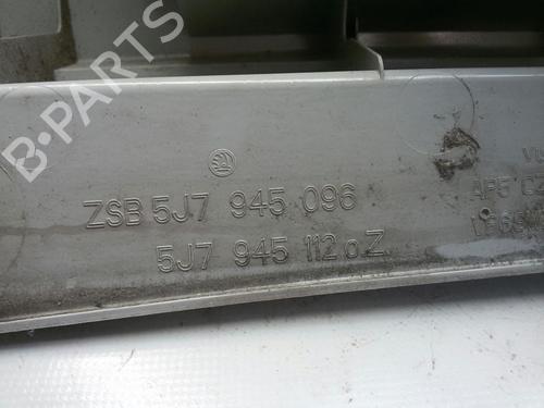 Right taillight SKODA ROOMSTER (5J7) 1.4 TDI | BP20566729C35 