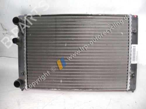 Used Water radiator VW GOLF III (1H1) 1.6 (75 hp) 20583654