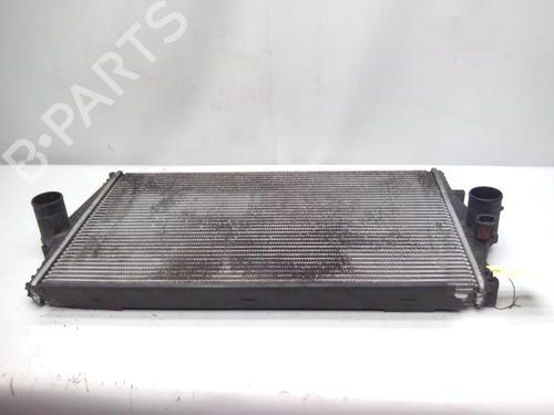 Intercooler VOLVO V70 II (285) D5 AWD (185 hp) 20559119