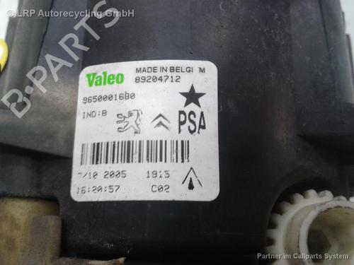 Used Left front fog light CITROËN C4 Coupe (LA_) 1.4 16V (88 hp) 20563695