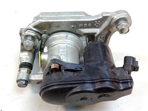 Used Right rear brake caliper Right rear brake caliper MITSUBISHI ECLIPSE CROSS (GK_, GL_) Plug-in Hybrid 4WD (GL3W) (188 hp) 33726239 33726239