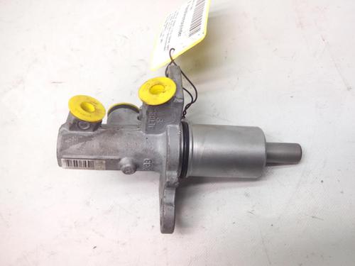 Used Brake master cylinder Brake master cylinder 20550173 20550173