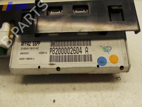 Radio RENAULT LAGUNA II Grandtour (KG0/1_) 1.6 16V (KG0A, KG0L) (107 hp) 20565689