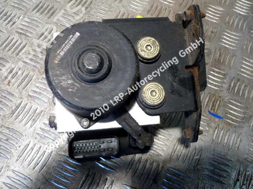 Used ABS pump HYUNDAI SONATA IV (EF) 2.0 16V (136 hp) 20554614