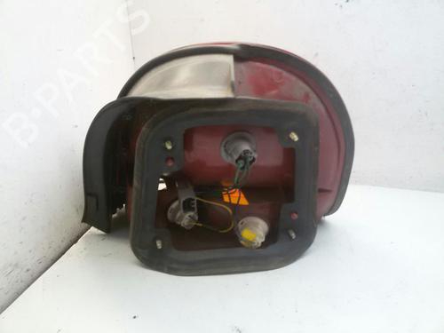 Left taillight HYUNDAI SONATA IV (EF) 2.0 16V | BP20566617C34 