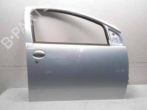 Used Right front door TOYOTA AYGO (_B1_) 1.0 (KGB10_, KGB10R) (68 hp) 20515337