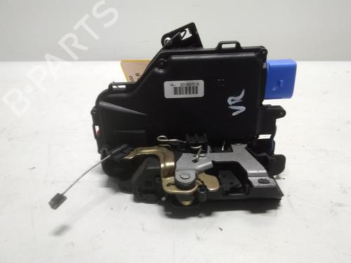 Used Front right lock VW TOURAN (1T1, 1T2) 2.0 TDI (136 hp) 20516701
