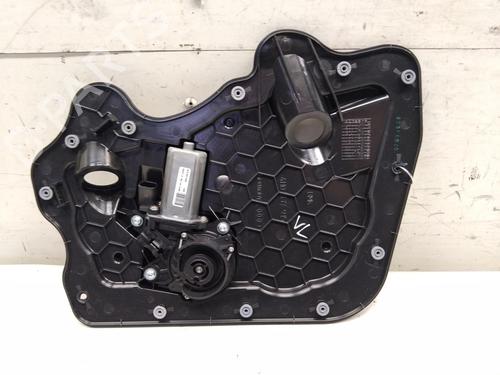 BP32031323O1 main image