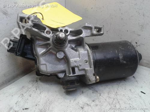Used Front wiper motor TOYOTA COROLLA (_E12_) 1.6 VVT-i (ZZE121_, ZZE121R) (110 hp) 20586194