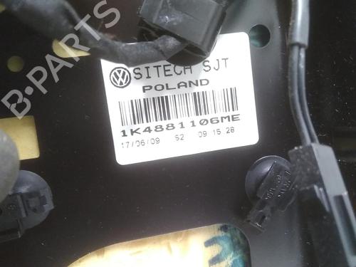 Right front seat VW TOURAN (1T1, 1T2) 1.4 TSI EcoFuel | BP20514472C16 