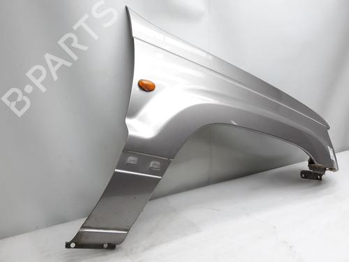 Used Right front fenders JEEP GRAND CHEROKEE II (WJ, WG) 4.0 4x4 (190 hp) 20557874
