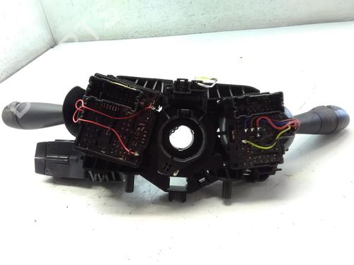 Switch DACIA SANDERO II TCe 90 (B8M1, B8MA, B8AC) | BP20525226I30 