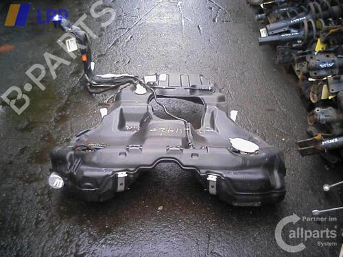 Used Fuel tank AUDI A4 B7 Avant (8ED) RS4 quattro (420 hp) 20558130