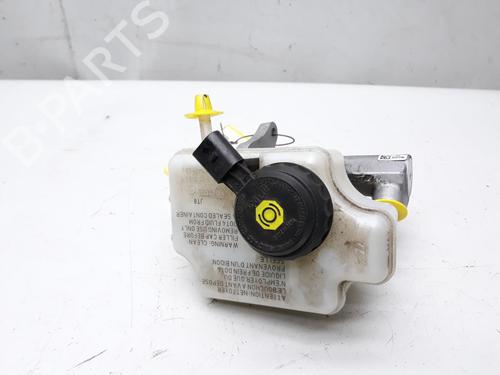 Hovedbremsecylinder VW CADDY ALLTRACK IV Box Body/MPV (SAA) 1.6 TDI (75 hp) 28680168