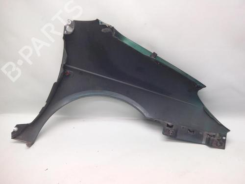 Left front fenders RENAULT SCÉNIC I MPV (JA0/1_, FA0_) 1.4 16V (JA0D, JA1H, Ja0W, JA10) | BP20557723C41 