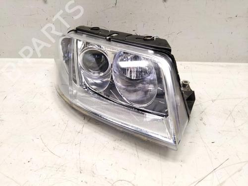 Used Right headlight Right headlight VW PASSAT B5.5 Variant (3B6) 2.0 (130 hp) 40049689 40049689