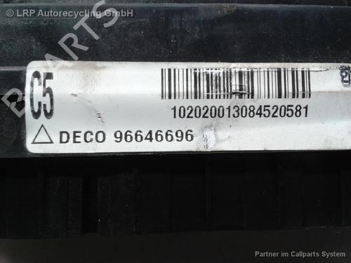 Used Fuse box CHEVROLET EPICA (KL1_) 2.5 (156 hp) 20588675