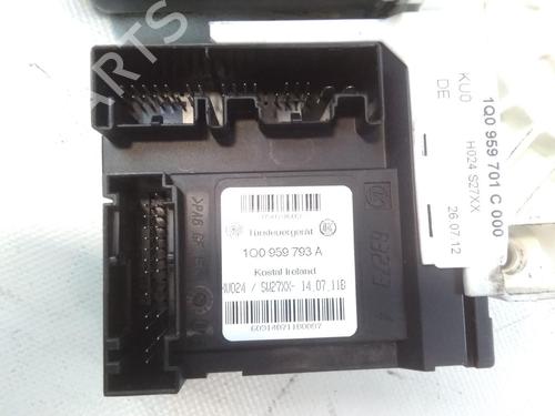 Left front window motor VW EOS (1F7, 1F8) 1.6 FSI | BP36788310E21 - Image 2