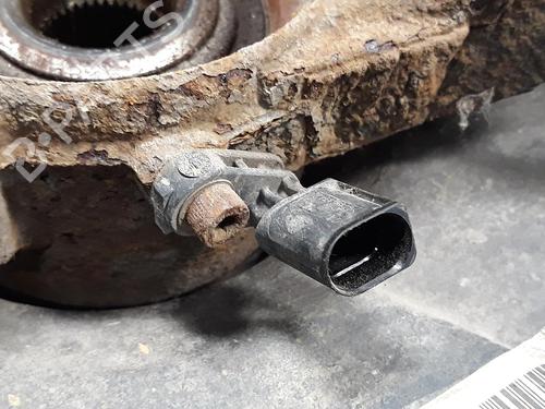 Right front steering knuckle VW TRANSPORTER T5 Van (7HA, 7HH, 7EA, 7EH) 2.0 TDI | BP20524292M26 
