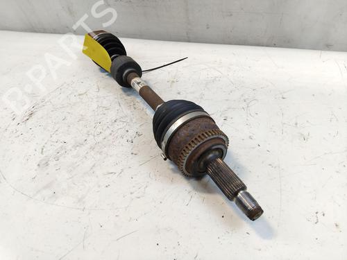 Left front driveshaft HYUNDAI i30 Estate (GD) 1.6 CRDi | BP31981852M38 