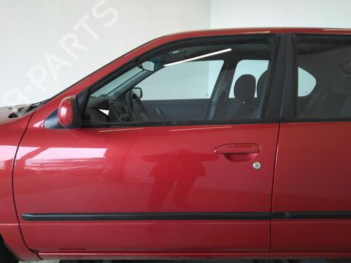 Used Left front door NISSAN PRIMERA Hatchback (P11) 1.6 16V (99 hp) 20590520