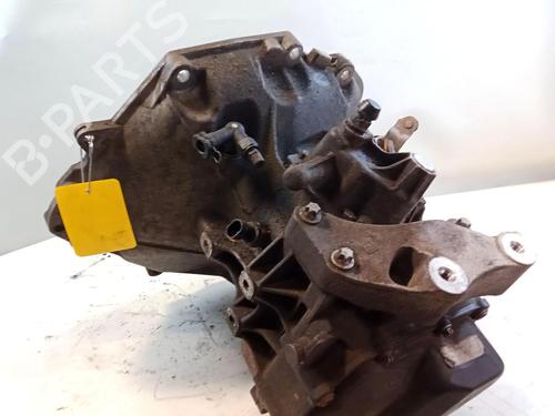 Gearbox OPEL CORSA E (X15) 1.4 (08, 68) | BP38273303M3 - Image 3