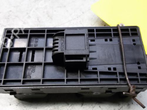 left-front-window-switch-audi-a4-b8-avant-8k5-20-tdi-8k0959851d-audi-8k0959851d-2007-2008-2009-2010-2011-2012-2013-2014-2015-2016-2017-20567688 main image