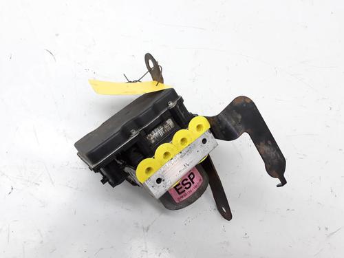 Used ABS pump HYUNDAI i30 Estate (FD) 1.6 CRDi (116 hp) 20554109