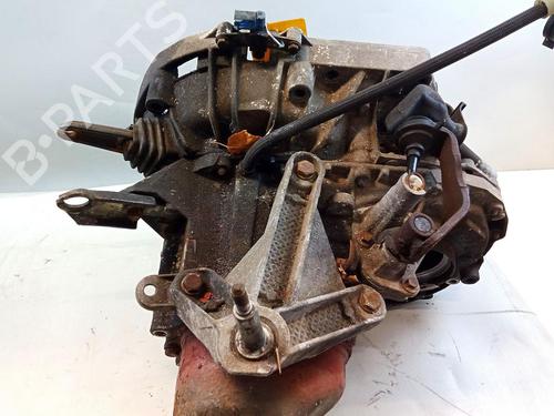 gearbox-dacia-sandero-2008-35917447 main image