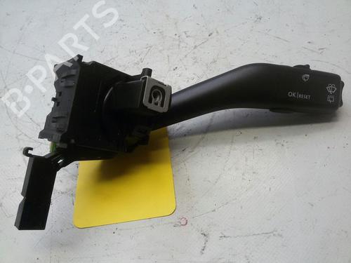 Used Steering column stalk Steering column stalk VW GOLF V (1K1) 1.9 TDI (105 hp) 20587527 20587527