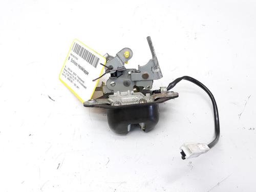 Used Tailgate lock NISSAN ALMERA TINO (V10) 1.8 (116 hp) 20570124