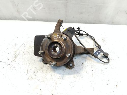 Used Right front steering knuckle HYUNDAI i30 Estate (GD) 1.6 CRDi (136 hp) 31981847