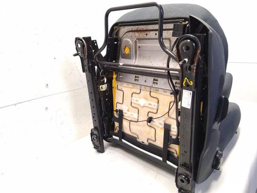 Left front seat FORD FIESTA VI (CB1, CCN) 1.25 | BP35917761C15 - Image 3