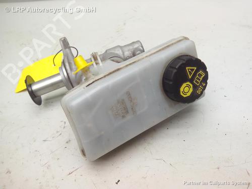 Used Brake master cylinder VW UP! (121, 122, BL1, BL2, BL3, 123) 1.0 (60 hp) 20550456