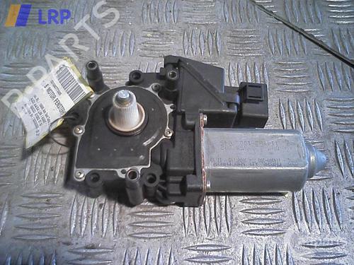 Used Right front window motor VW GOLF III (1H1) 1.4 (60 hp) 20562500