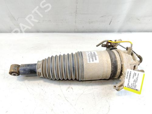 Used Right rear shock absorber VW TOUAREG (7P5, 7P6) 3.0 V6 TDI (245 hp) 29737844
