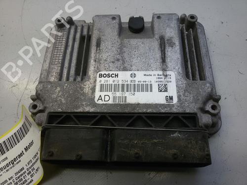 Used Engine control unit (ECU) OPEL VECTRA C Estate (Z02) 1.9 CDTI (F35) (150 hp) 20574699