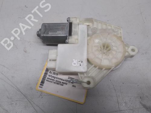 Used Right rear window motor SKODA RAPID (NH3, NK3, NK6) 1.2 TSI (105 hp) 20592432