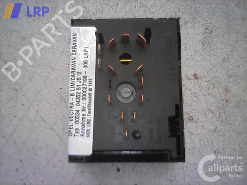 Headlight switch OPEL VECTRA B Estate (J96) 1.6 i 16V (F35) | BP20560747I24 