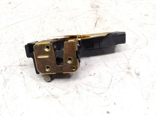 Front left lock VOLVO V40 Estate (645) 1.8 LPG | BP28157554C98 
