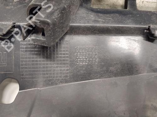 Grille OPEL ASTRA H Estate (A04) 1.6 (L35) | BP29512740C40 