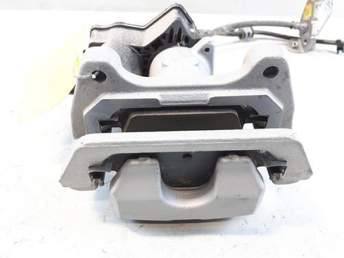 Used Right rear brake caliper TESLA MODEL Y (5YJY) Long Range All-wheel Drive (514 hp) 22771047
