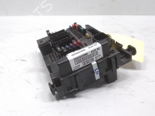 Fuse box VW GOLF III (1H1) 1.4 | BP20596744E1 