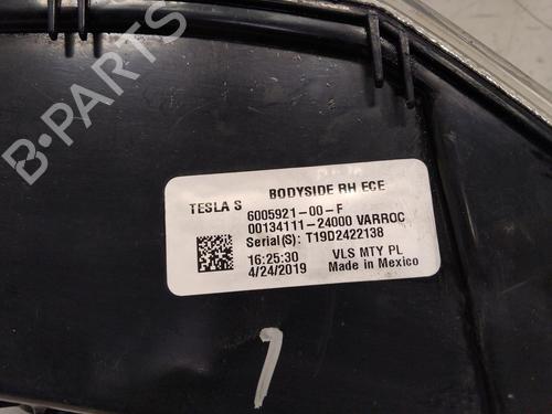 Right taillight TESLA MODEL S (5YJS) P100D AWD | BP33130604C35 - Image 2
