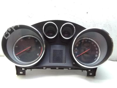 Used Instrument cluster OPEL INSIGNIA A (G09) 2.0 CDTI (68) (110 hp) 20521944