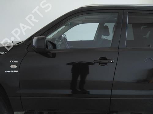 Used Left front door SUZUKI GRAND VITARA II (JT, TE, TD) 1.9 DDiS All-wheel Drive (JT419, TD44, JB419WD, JB419XD,... (129 hp) 20590525