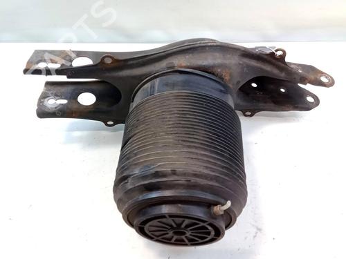 Used Left rear suspension arm Left rear suspension arm 38474900 38474900
